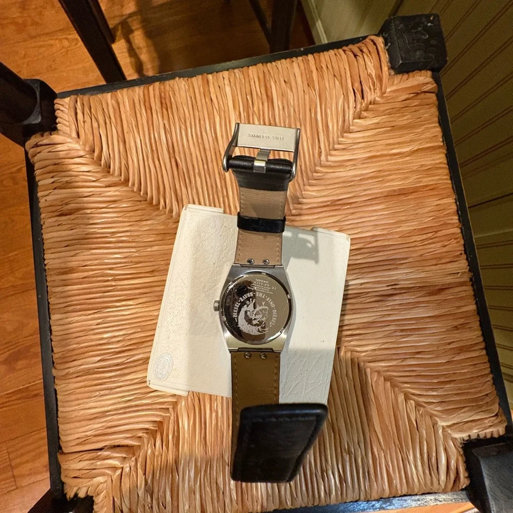 Diesel Watch - Picture 9 of 12